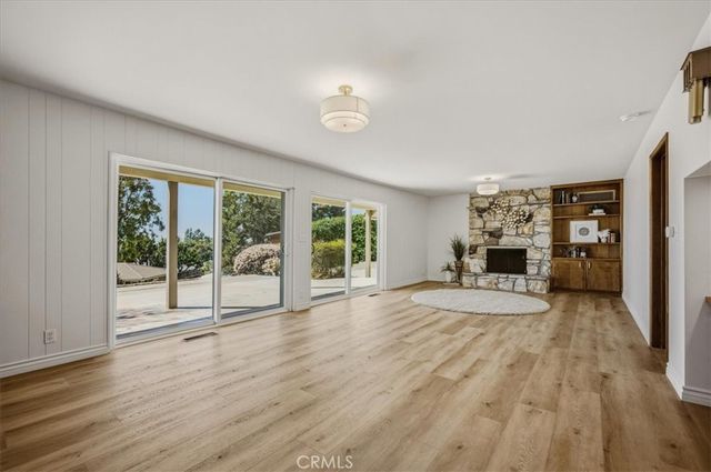 2435 Sierra, Upland, CA 91784