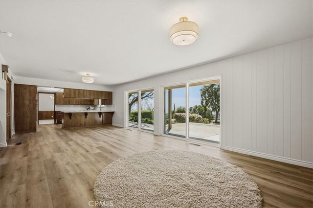 2435 Sierra, Upland, CA 91784