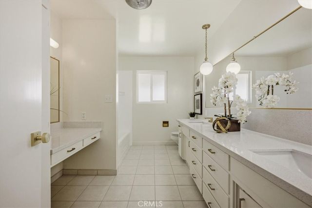 2435 Sierra, Upland, CA 91784