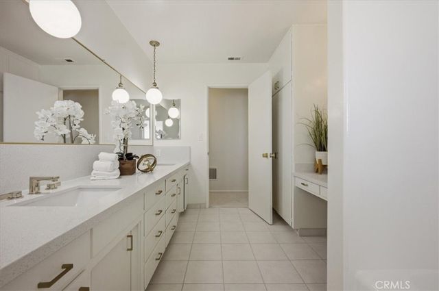 2435 Sierra, Upland, CA 91784