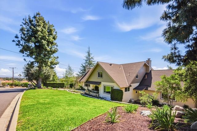 2435 Sierra, Upland, CA 91784