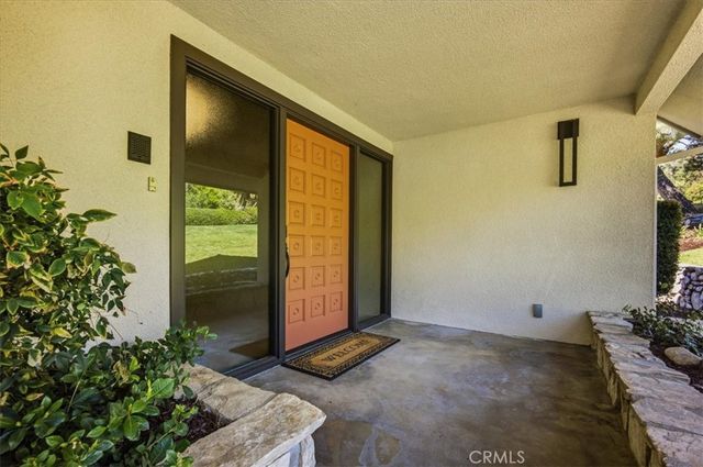 2435 Sierra, Upland, CA 91784