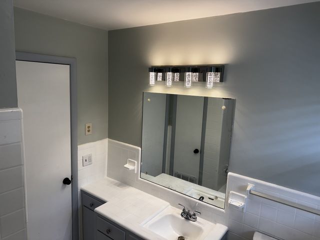 504 McDonald Dr, Nashville, TN 37217