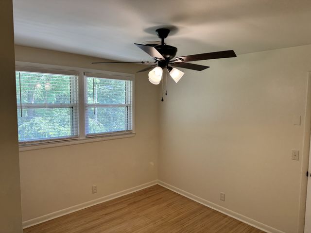 504 McDonald Dr, Nashville, TN 37217