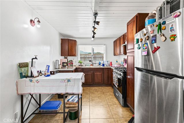 35 Blarney, San Luis Obispo, CA 93405