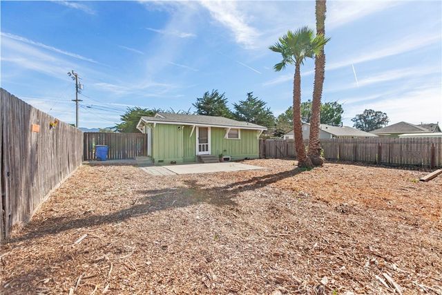 35 Blarney, San Luis Obispo, CA 93405