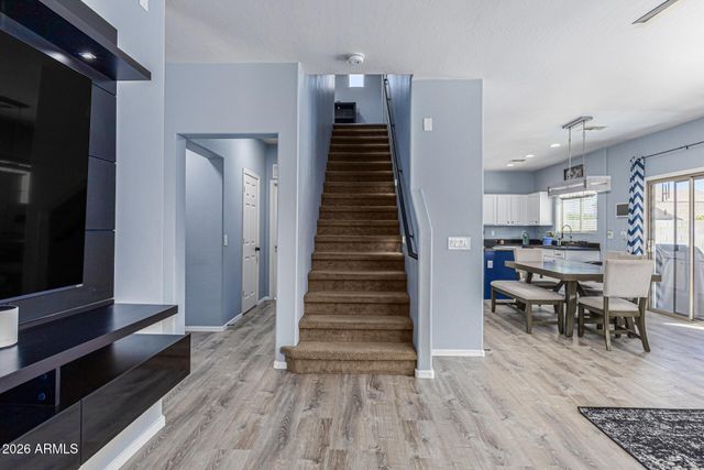 57 W SADDLE Way, San Tan Valley, AZ 85143