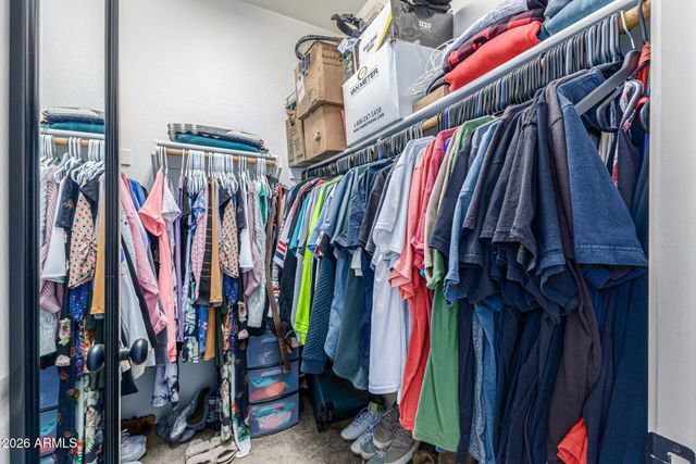 57 W SADDLE Way, San Tan Valley, AZ 85143