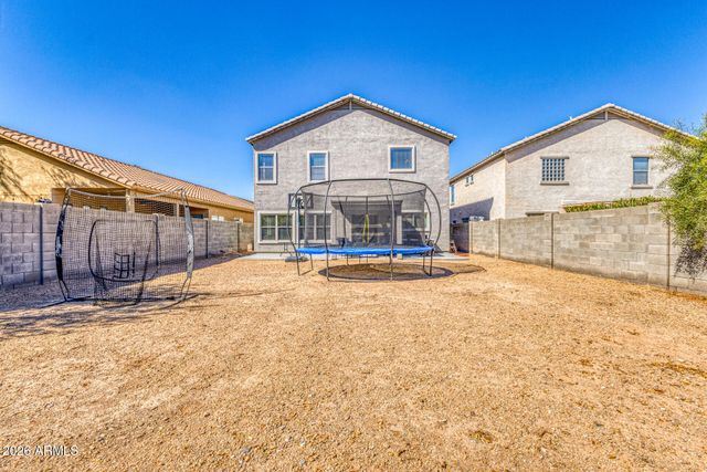 57 W SADDLE Way, San Tan Valley, AZ 85143