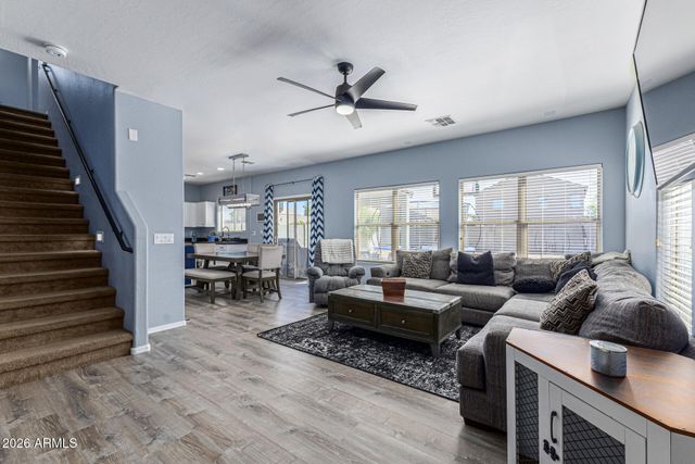 57 W SADDLE Way, San Tan Valley, AZ 85143