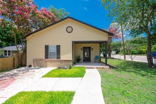 235 Gray St, San Antonio, TX 78208