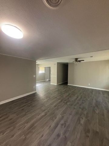 1423 Aldrich Street NE, Aiken, SC 29801