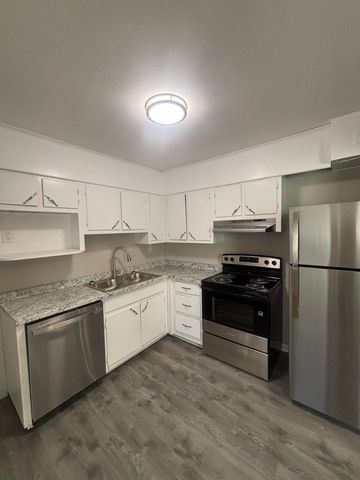 1423 Aldrich Street NE, Aiken, SC 29801