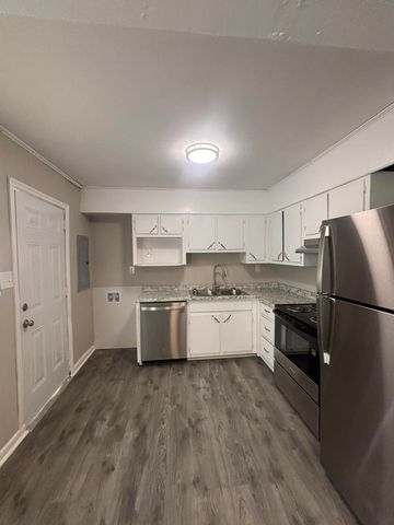 1423 Aldrich Street NE, Aiken, SC 29801