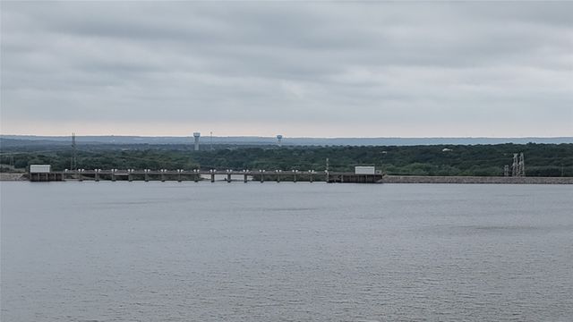 3177 E Landings S, Granbury, TX 76048