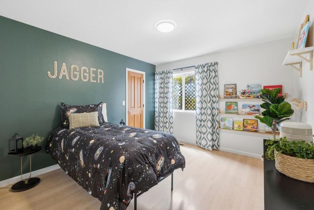 196 Kenny Court, Santa Cruz, CA 95065