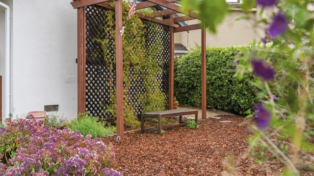 196 Kenny Court, Santa Cruz, CA 95065