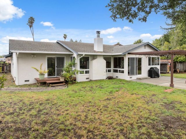 196 Kenny Court, Santa Cruz, CA 95065
