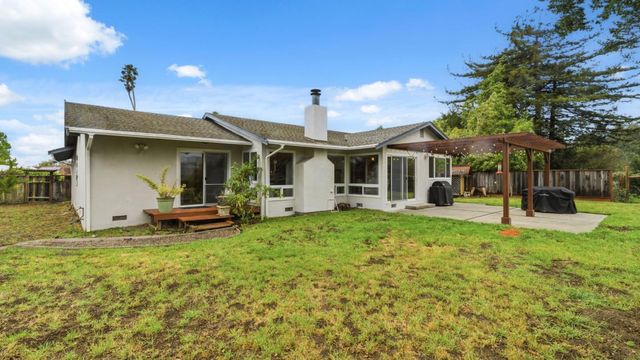 196 Kenny Court, Santa Cruz, CA 95065