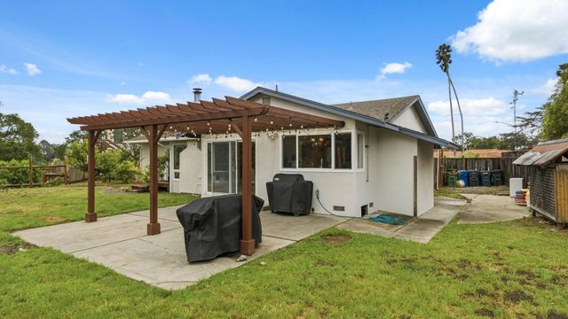 196 Kenny Court, Santa Cruz, CA 95065