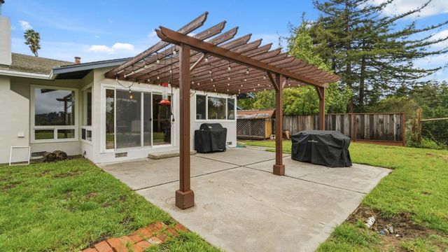 196 Kenny Court, Santa Cruz, CA 95065