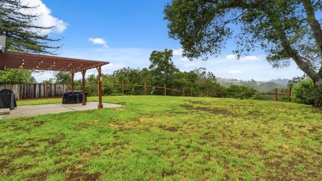 196 Kenny Court, Santa Cruz, CA 95065