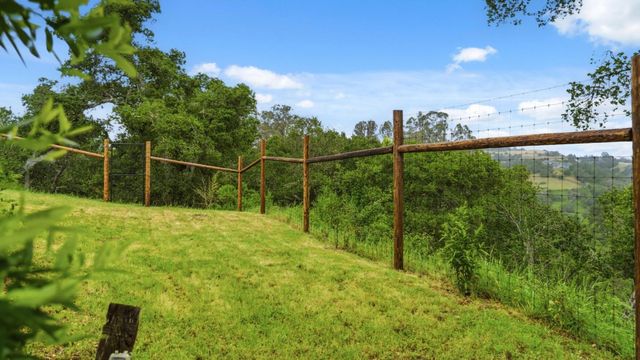 196 Kenny Court, Santa Cruz, CA 95065