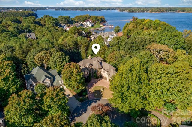 18805 Windy Point Drive, Cornelius, NC 28031