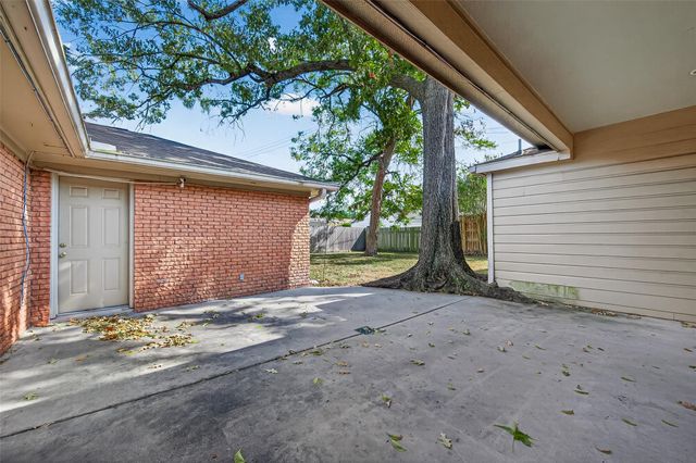 7223 Alderney Drive, Houston, TX 77055