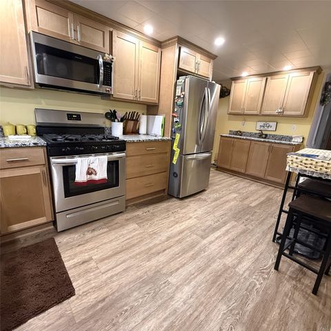 11375 PENNSYLVANIA Avenue, Meadville, PA 16335