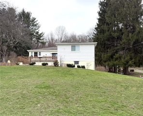 11375 PENNSYLVANIA Avenue, Meadville, PA 16335