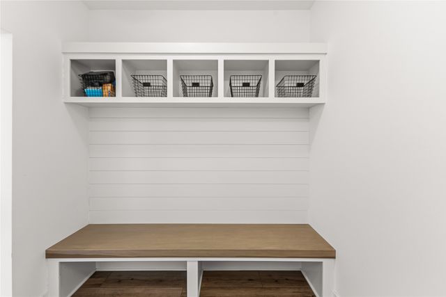 680 Morning Star Court, Waukee, IA 50263