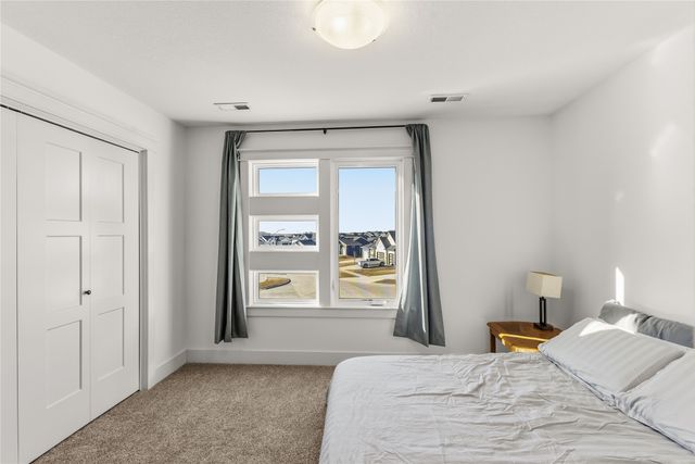 680 Morning Star Court, Waukee, IA 50263