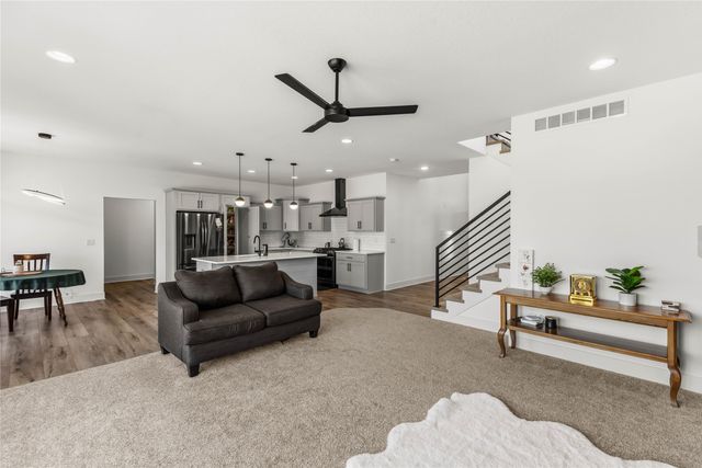 680 Morning Star Court, Waukee, IA 50263