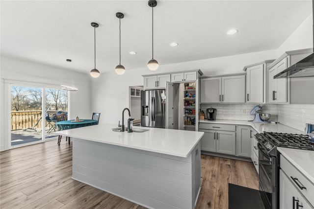 680 Morning Star Court, Waukee, IA 50263