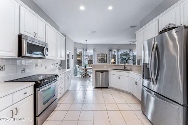 3840 MICHAELS LANDING Circle E, Jacksonville, FL 32224