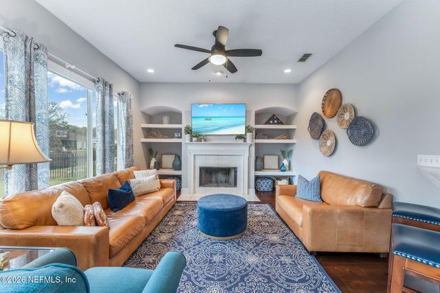 3840 MICHAELS LANDING Circle E, Jacksonville, FL 32224