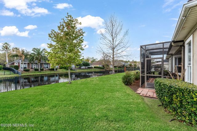 3840 MICHAELS LANDING Circle E, Jacksonville, FL 32224