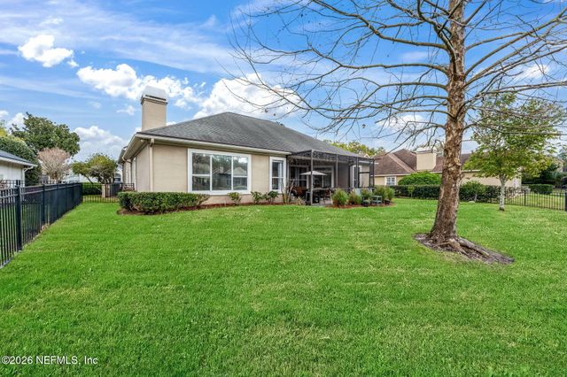 3840 MICHAELS LANDING Circle E, Jacksonville, FL 32224