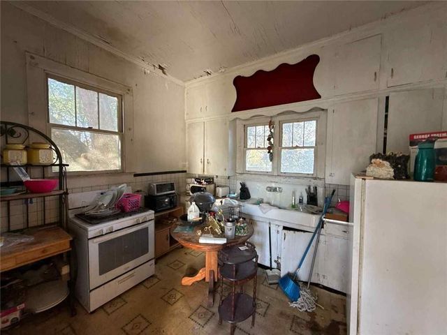 121 Item Avenue, Mobile, AL 36607