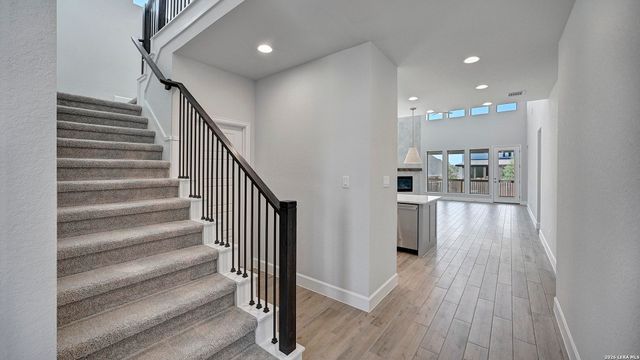 109 Merry Calf Lane, Boerne, TX 78006