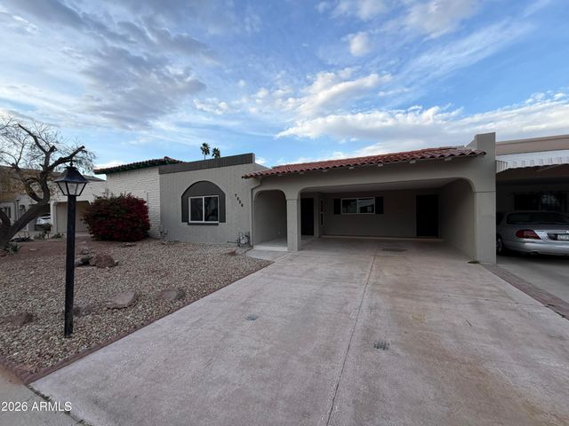 7826 E MARIPOSA Drive, Scottsdale, AZ 85251