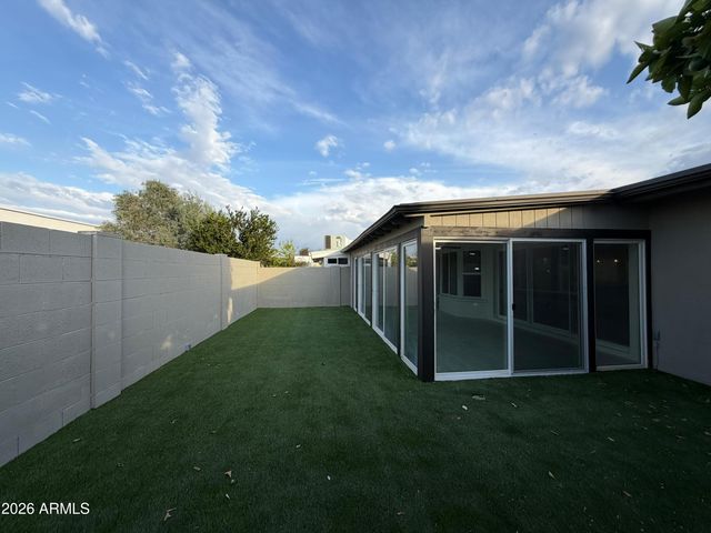 7826 E MARIPOSA Drive, Scottsdale, AZ 85251