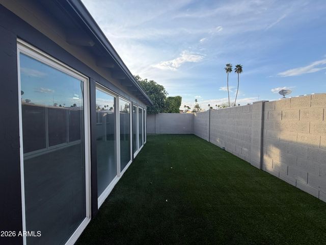 7826 E MARIPOSA Drive, Scottsdale, AZ 85251