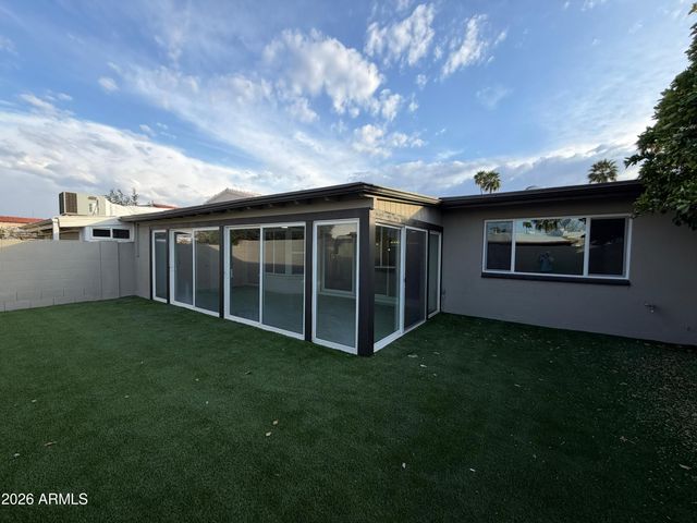 7826 E MARIPOSA Drive, Scottsdale, AZ 85251