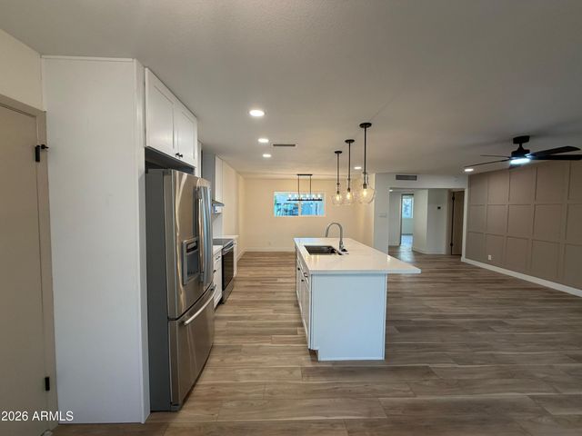 7826 E MARIPOSA Drive, Scottsdale, AZ 85251