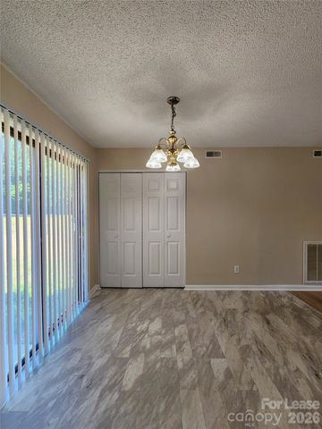 6227 Mayridge Drive, Charlotte, NC 28215