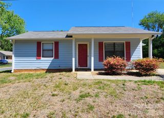 6227 Mayridge Drive, Charlotte, NC 28215