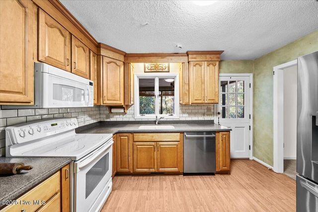 215 Merion Circle, Pinehurst, NC 28374