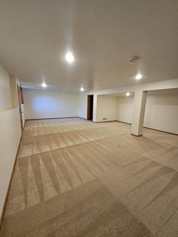 116 Prairie View Drive, Beaver Dam, WI 53916